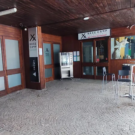 Aqua - Very In & Out Cir 0436 * بيريوِل تْشيرفينيا