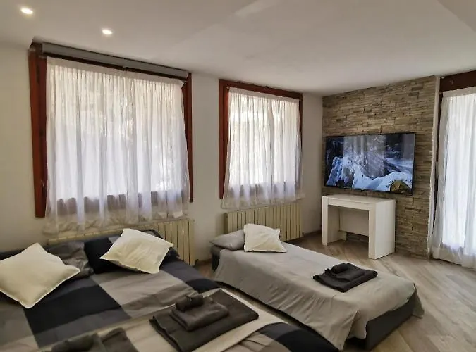 Aqua - Very In & Out Cir 0436