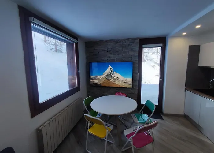 Aqua - Very In & Out Cir 0436 Breuil-Cervinia